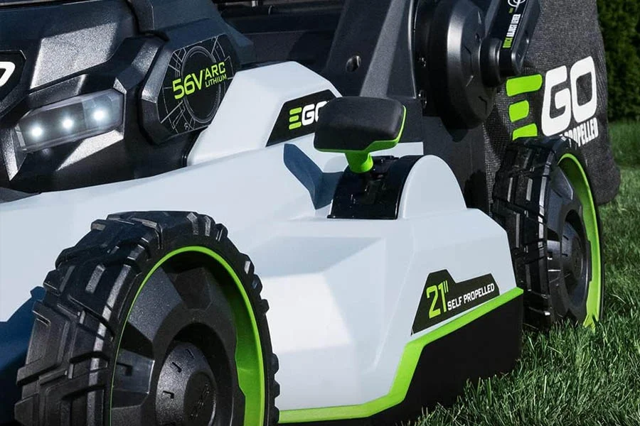 self propelled cordless lawn mowers